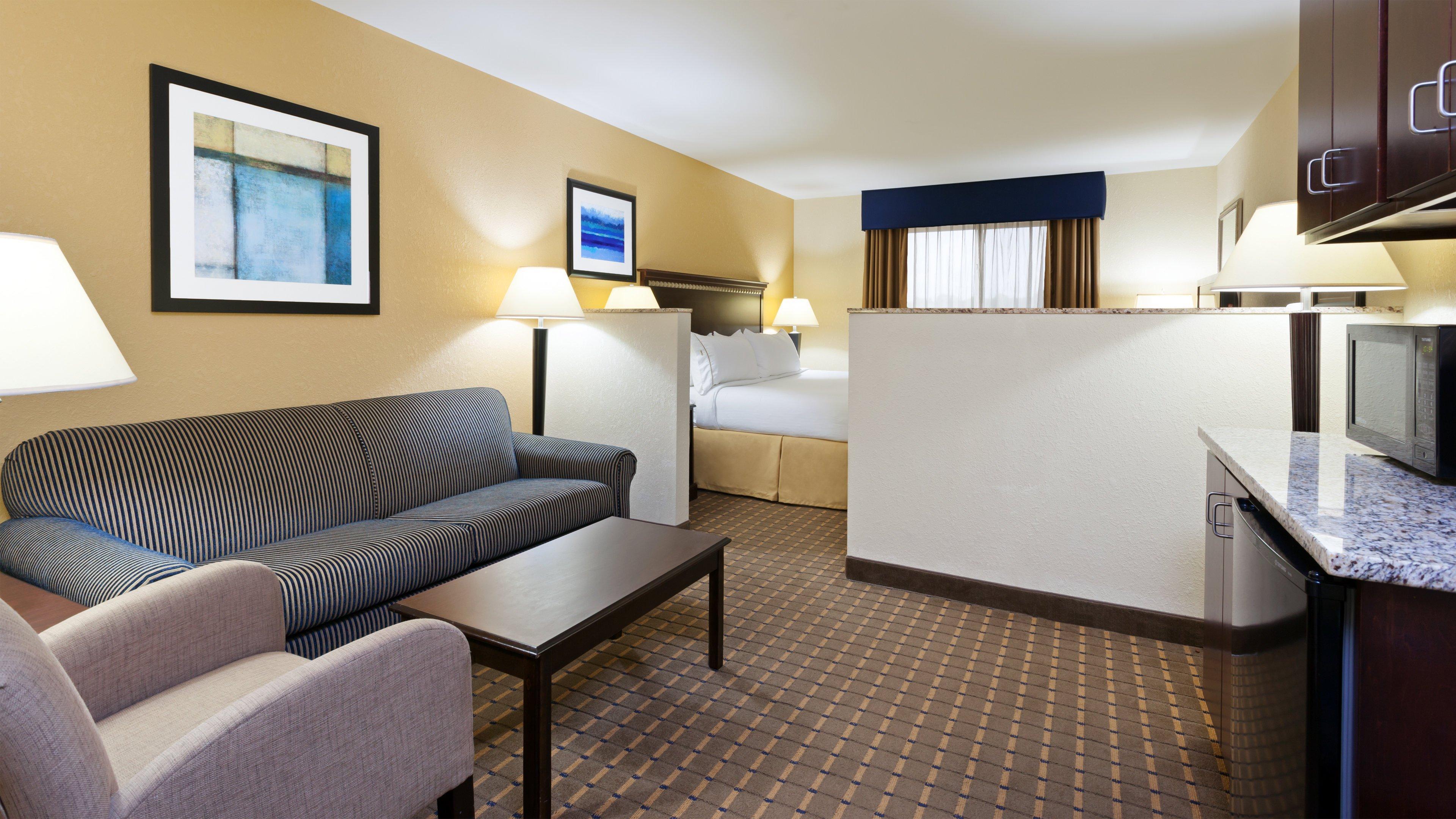Holiday Inn Express And Suites Allentown West By Ihg Εξωτερικό φωτογραφία