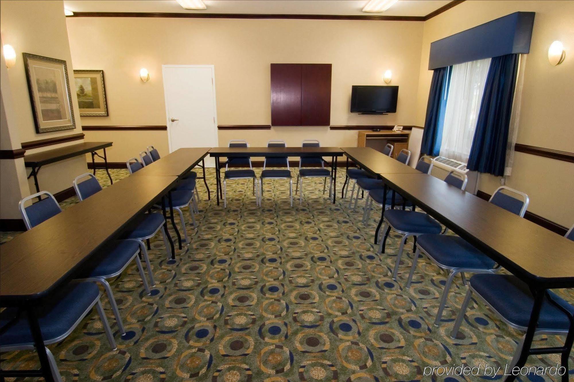 Holiday Inn Express And Suites Allentown West By Ihg Εξωτερικό φωτογραφία