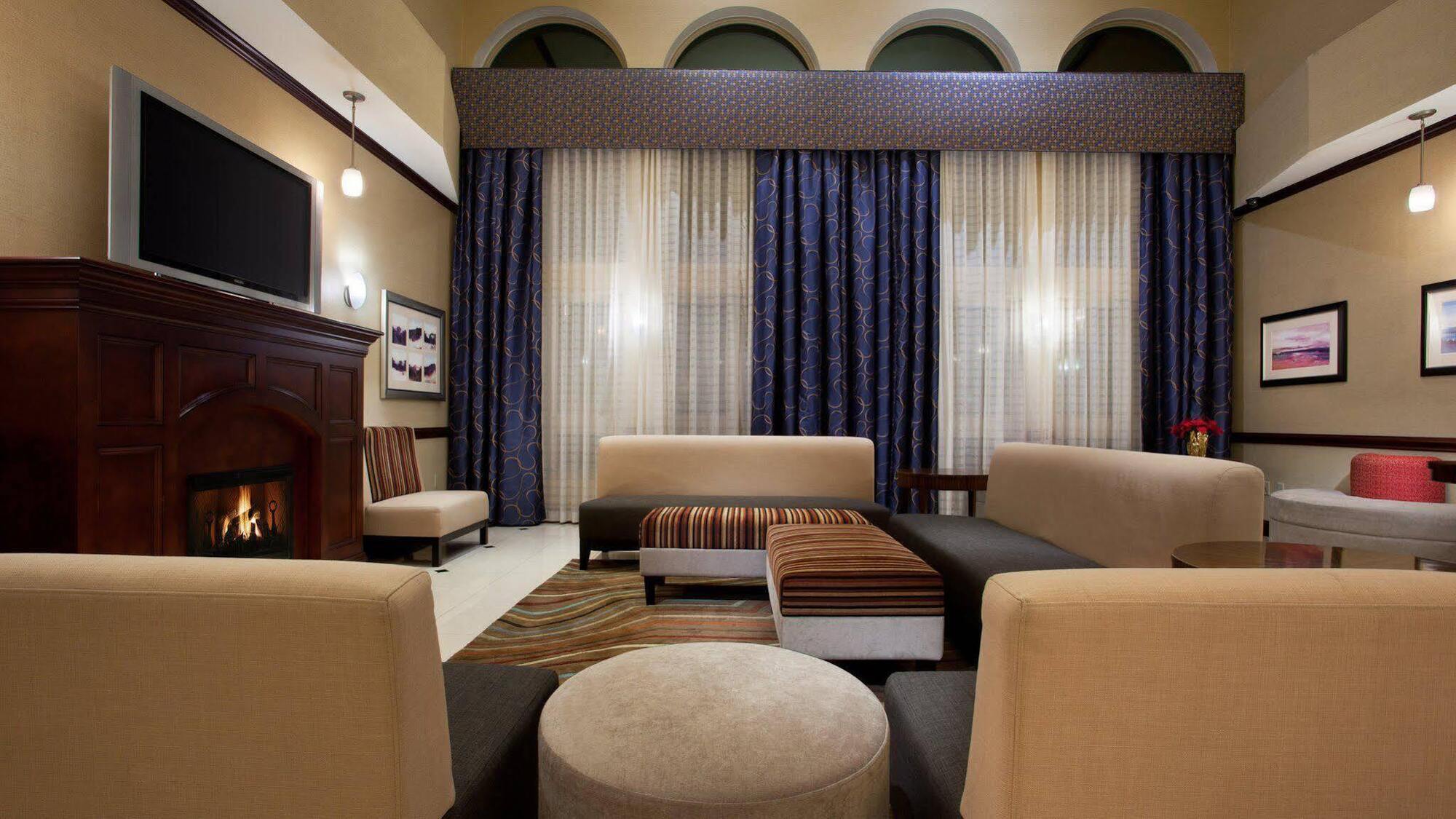 Holiday Inn Express And Suites Allentown West By Ihg Εξωτερικό φωτογραφία